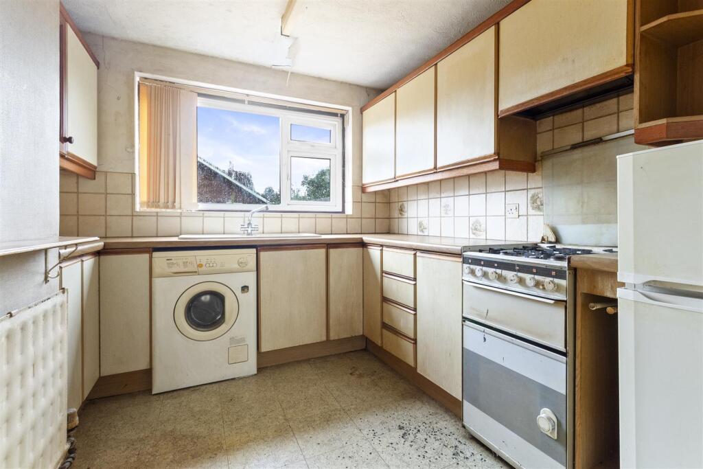 Alfriston Road,3-001.JPG