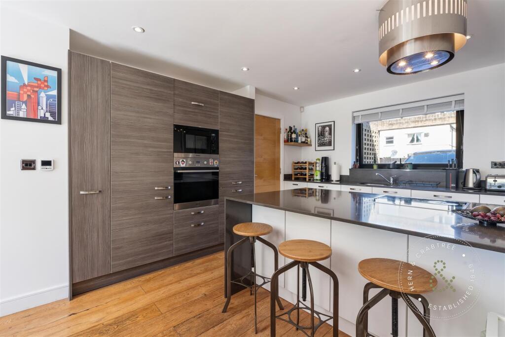 Conway Mews, Hern Crabtree (16).jpg