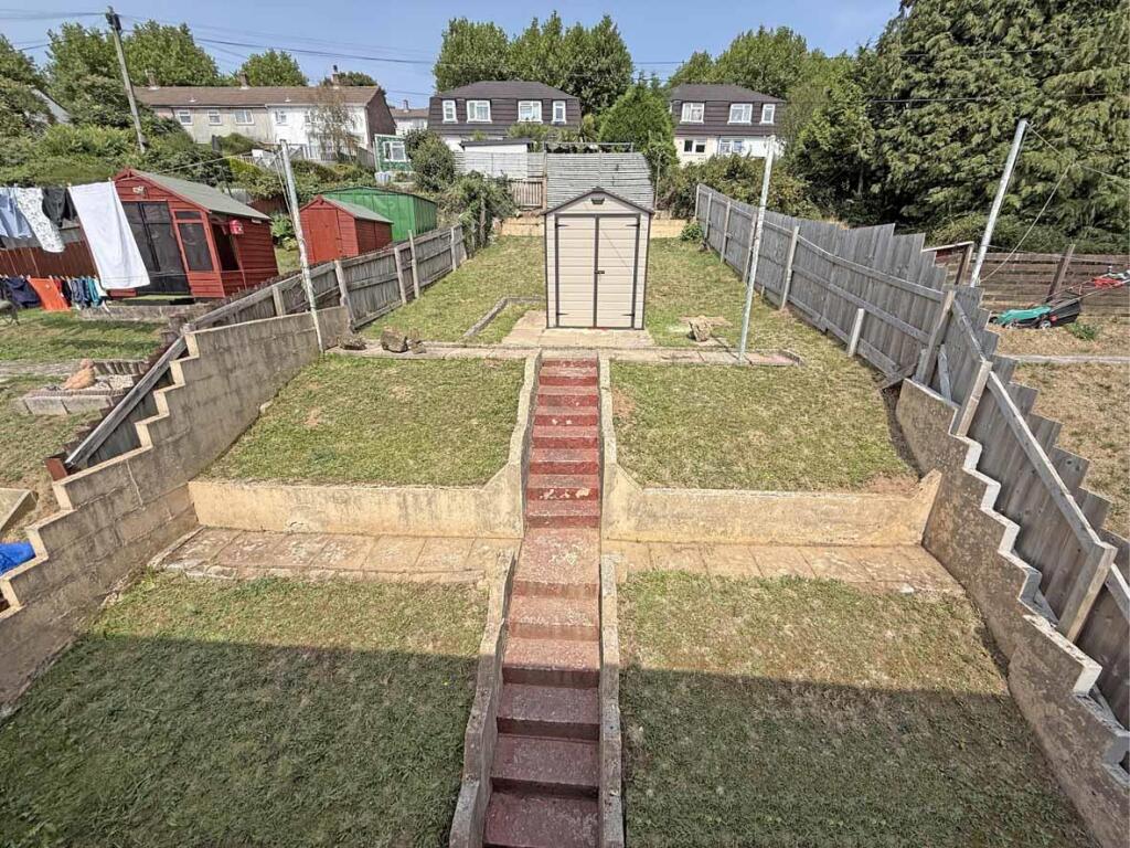 Delamere Road 99 - Garden Front.jpg