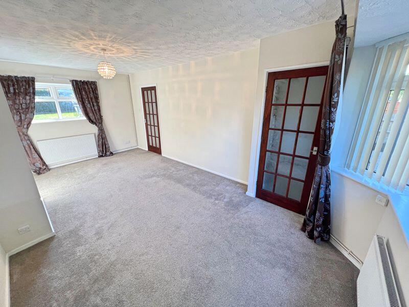 Ash Grove, Grantham