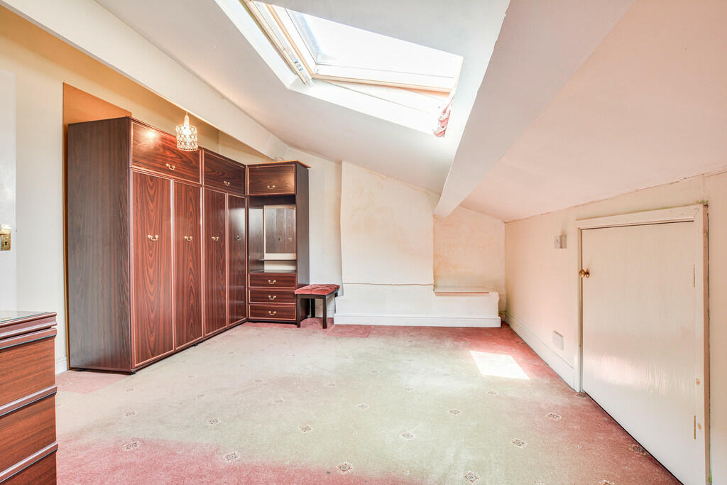 BEDRROM 5