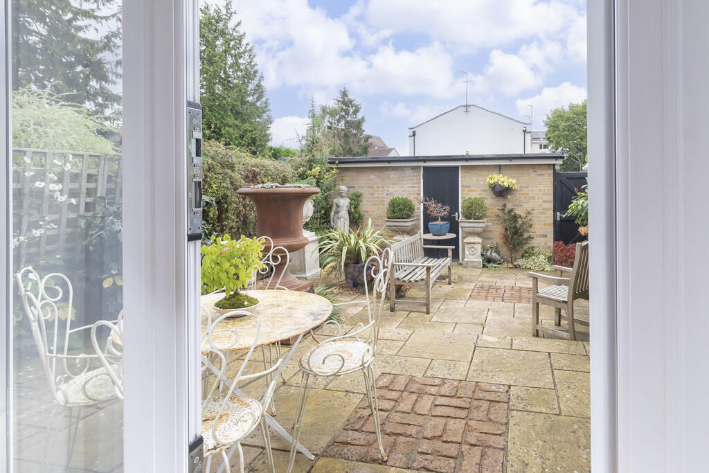58 St Stephens Rd...