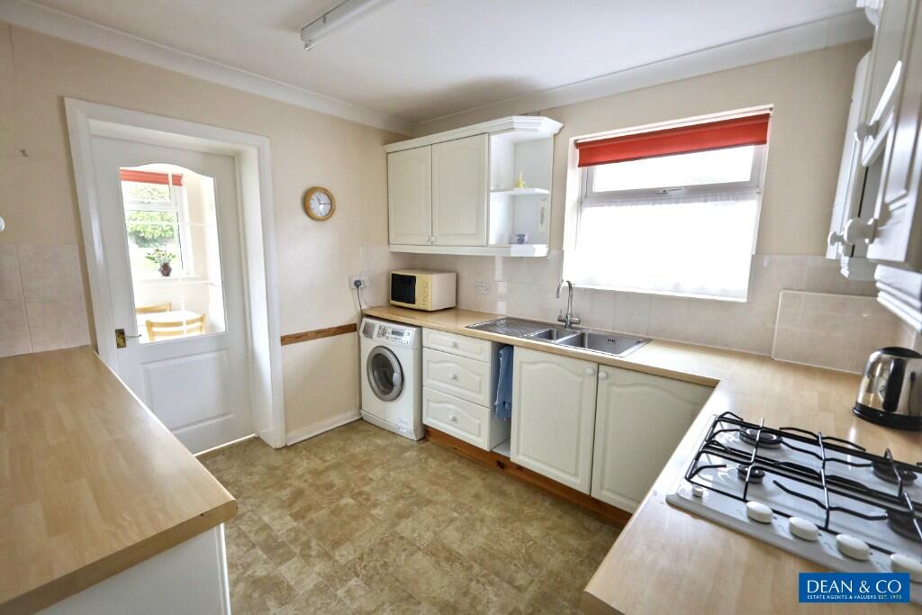 Farmway Close, Hove, East Sussex, BN3