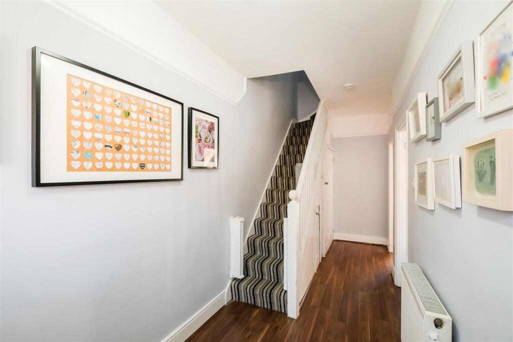 134 Gloucester Road-4.jpg