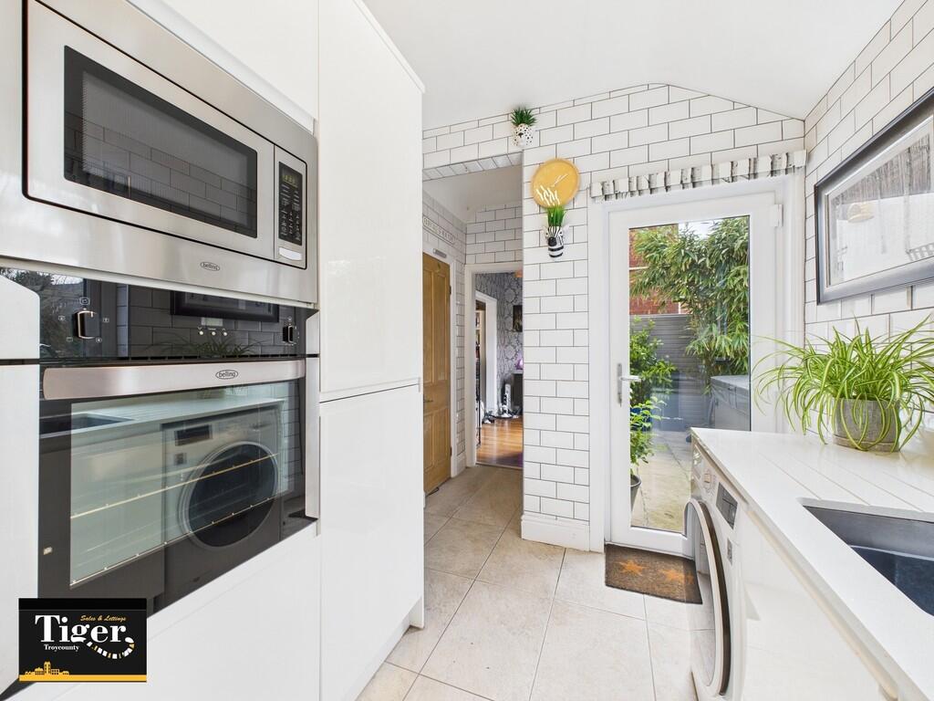 CAM03440G0-PR0277...