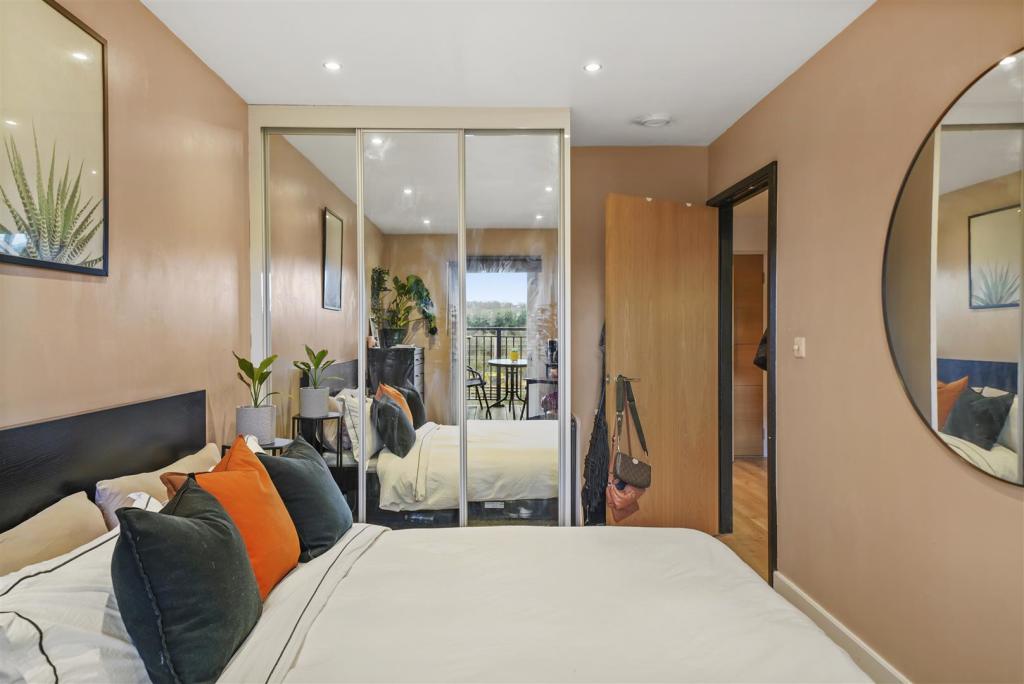 Flat 50, Eldon House - RWAY8Lf2n7Nixk0UPPIZ.jpg