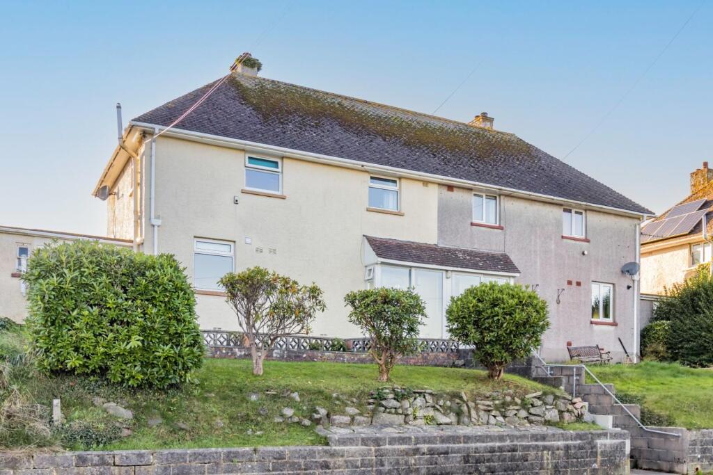 Britannia Avenue, Dartmouth-1.jpg