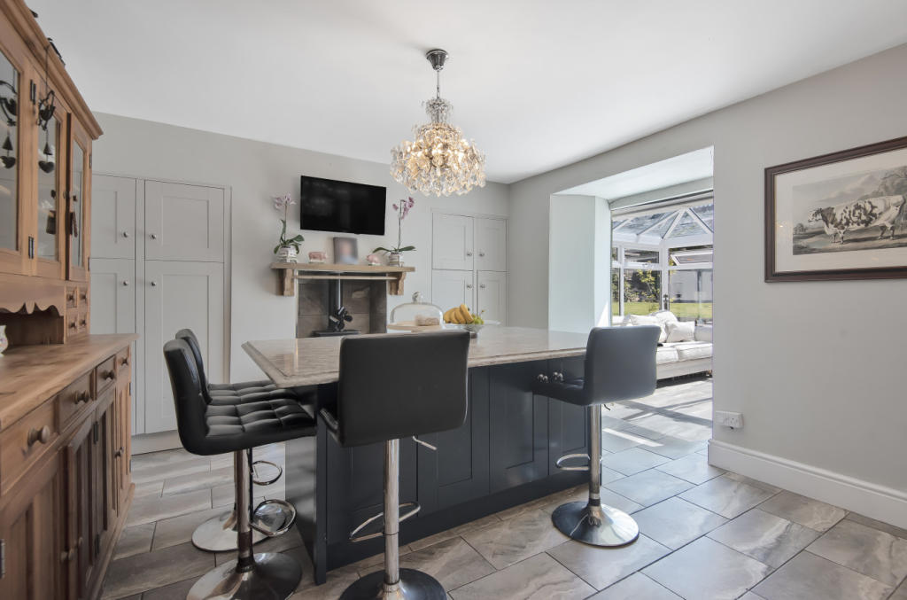 Breakfast Room