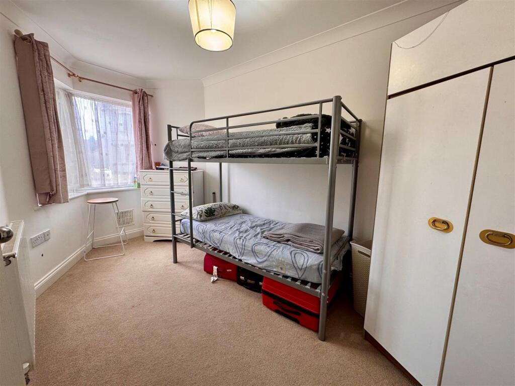 Bedroom.jpg