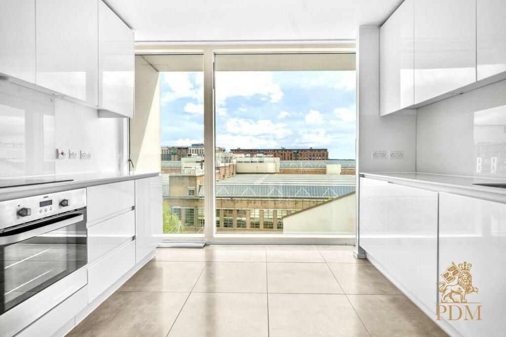 APT 513 Nottingham One Canal Street Nottingham NG1