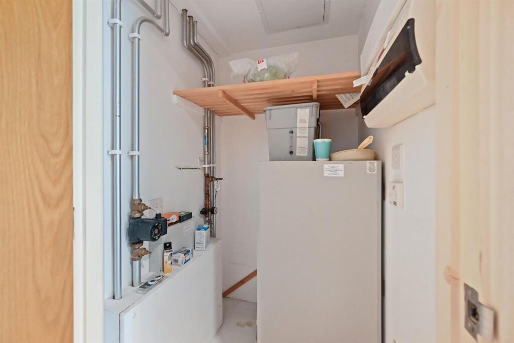 12-5323DSC_8952 (1)-medium.JPG