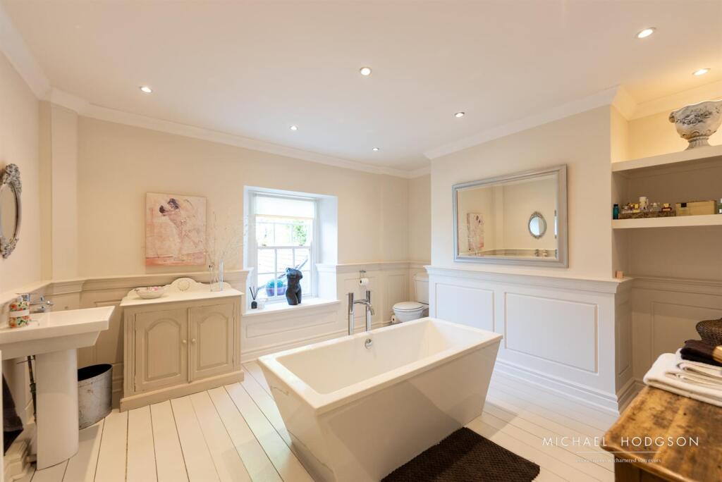 59 Front Street Whitburn-52.jpg