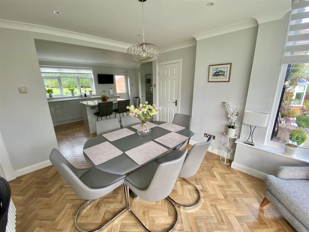 Bramleys Estate Agents - Whitley Road - Mirfield (