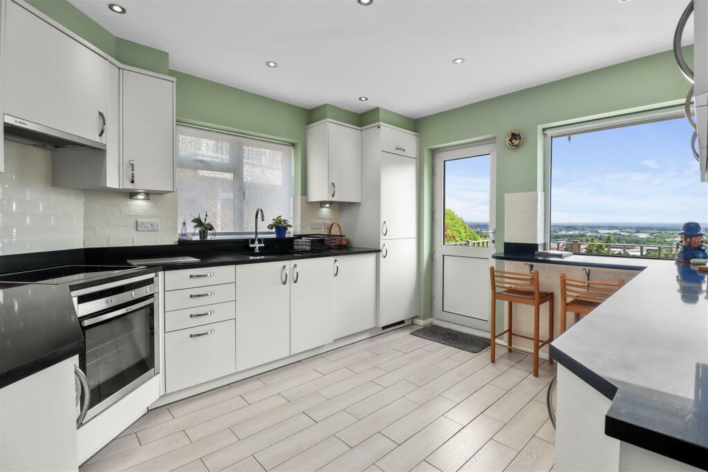 kitchen #2.jpg