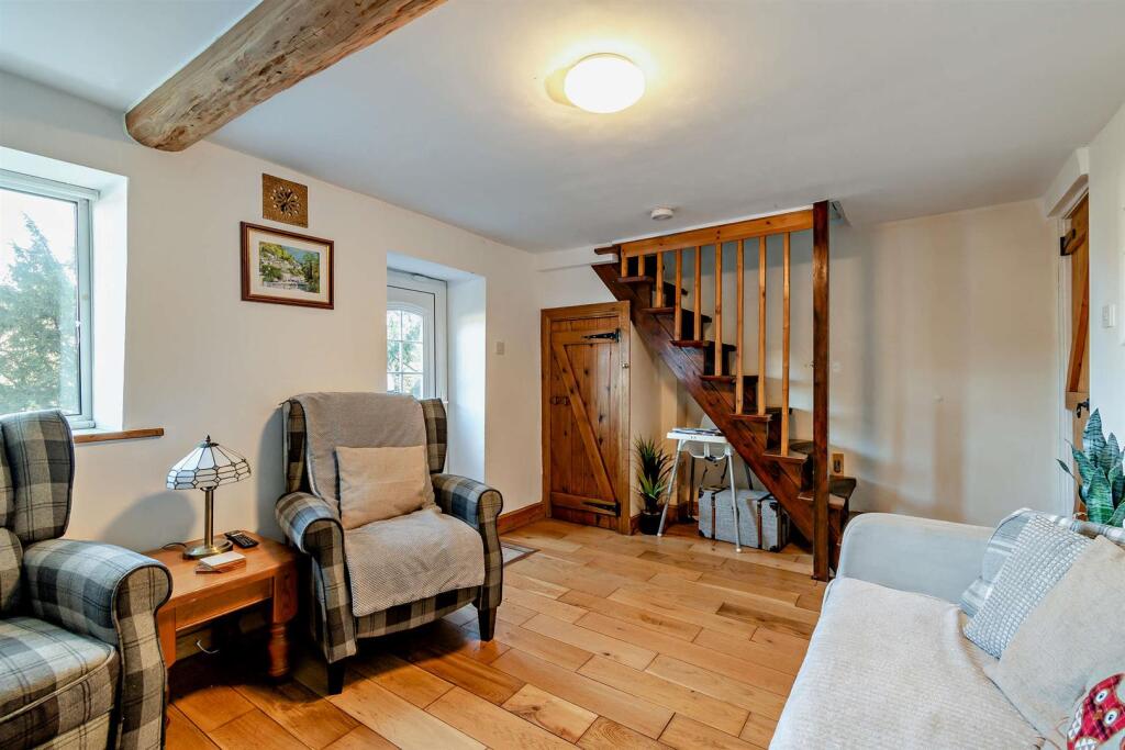 8671934-interior02-800.jpg