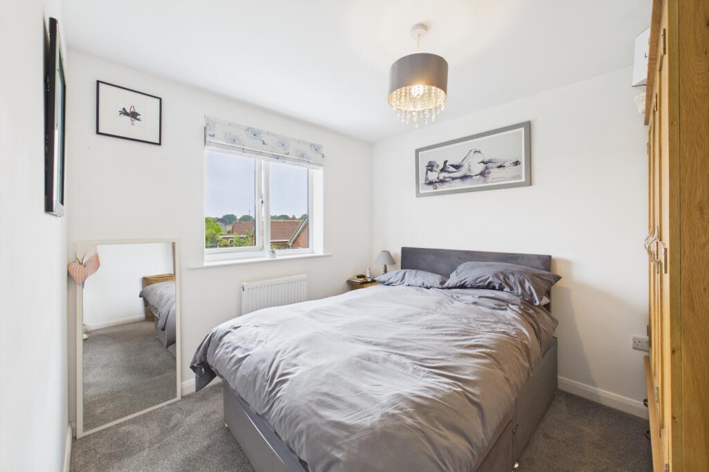 CAM03162G0-PR0279-STILL003