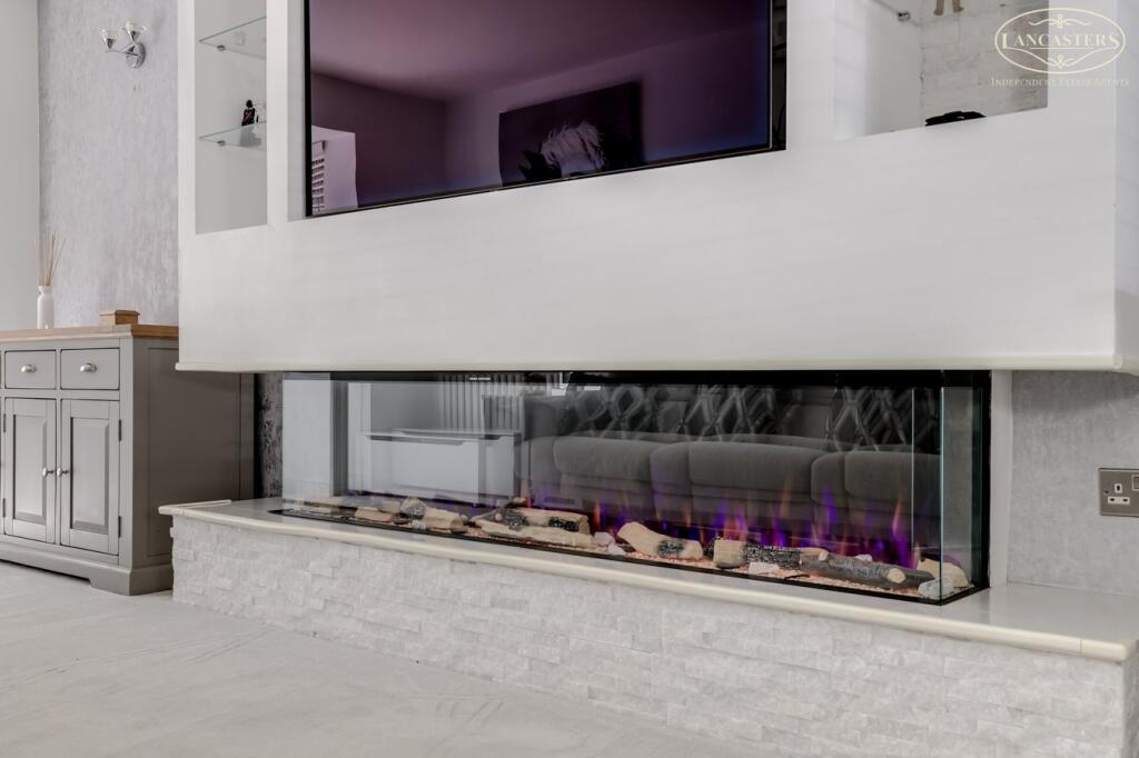 Reception Room Feature