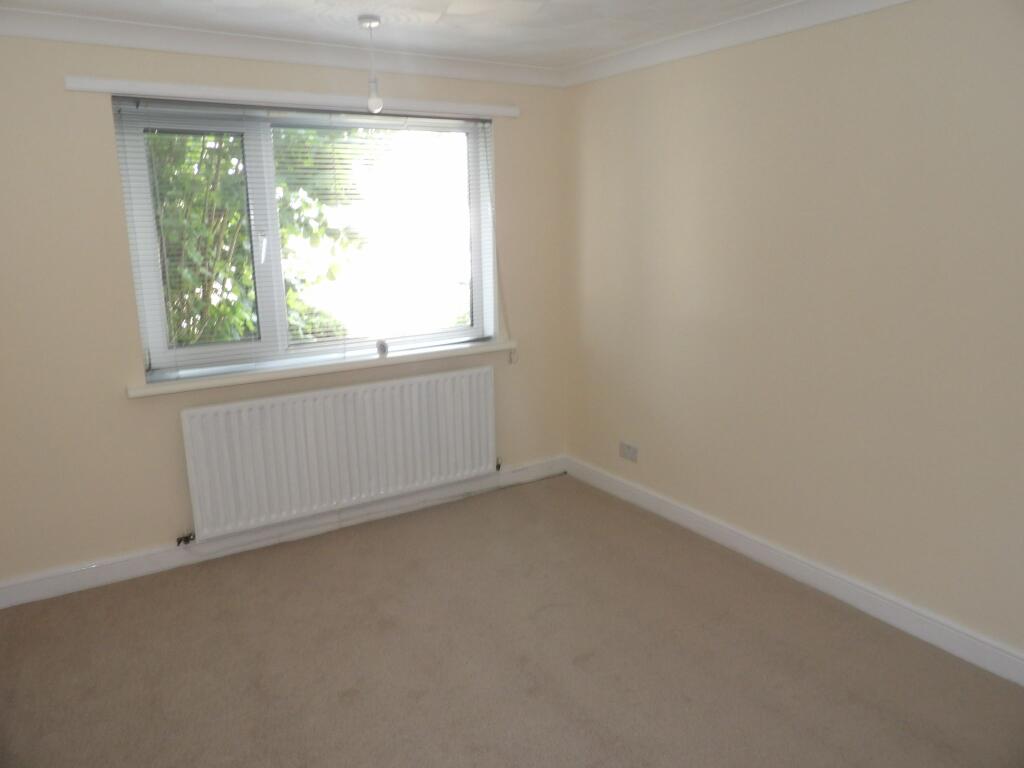 Photograph 9