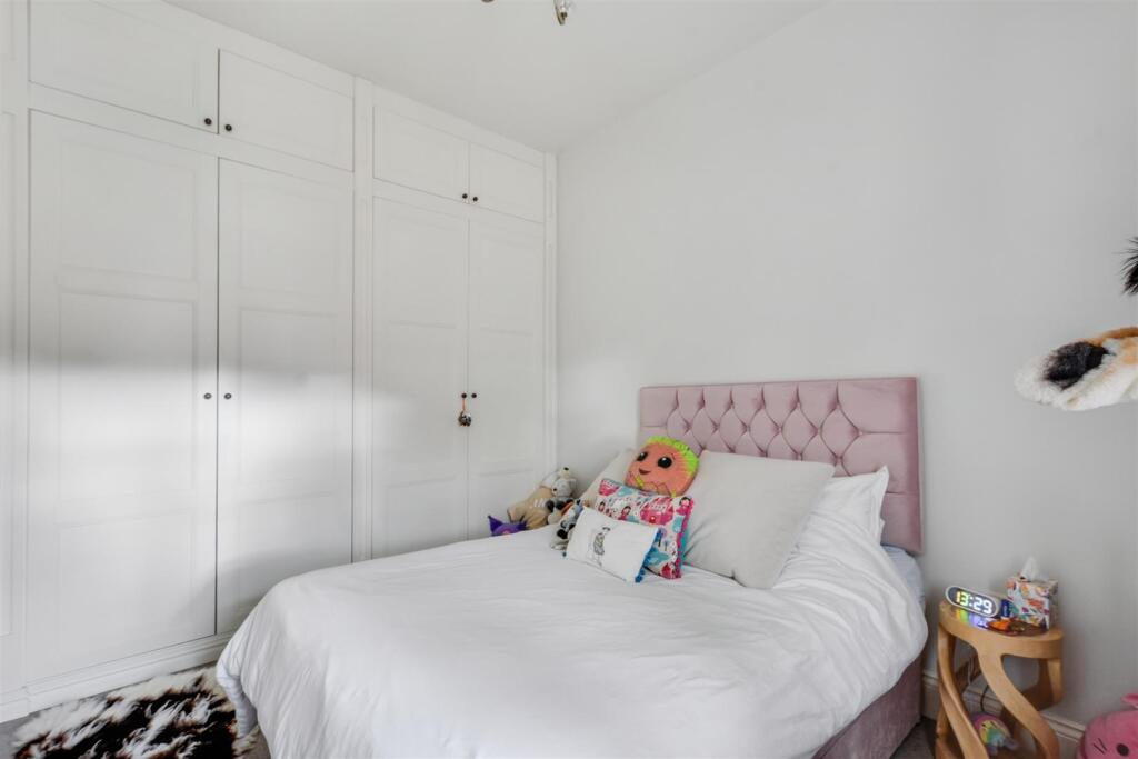 Bedroom 2_3.jpeg