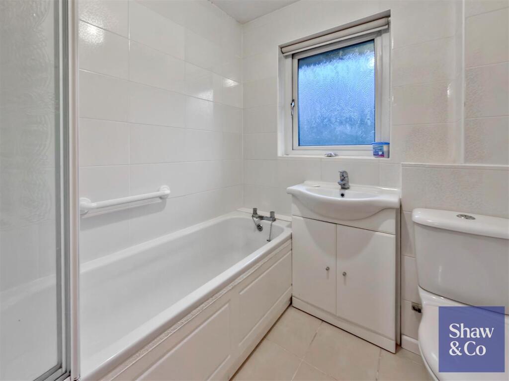 Bathroom.jpeg