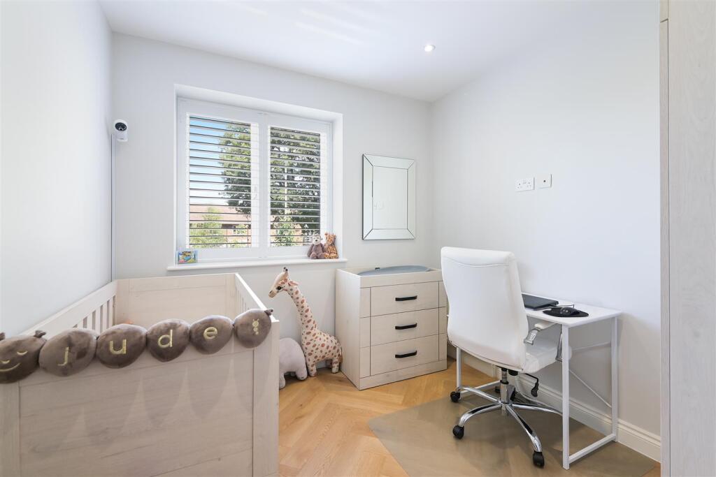 CHARTHAM HOUSE,6 - (6).jpg