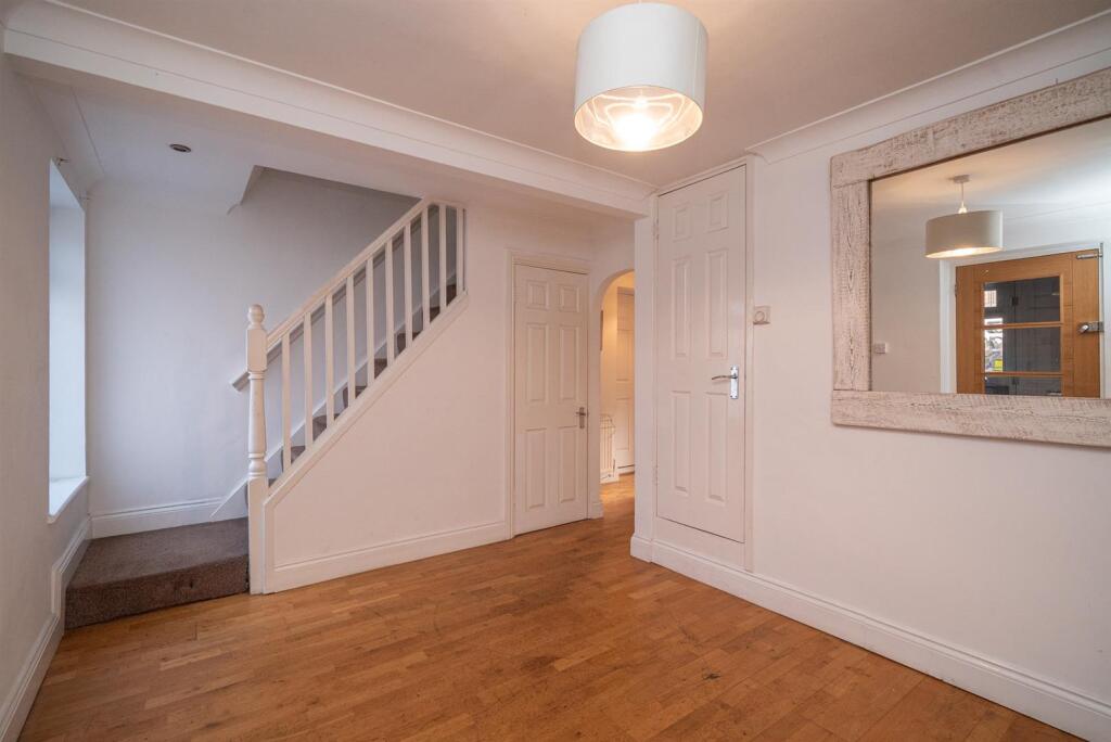 22-Richardson-Close-02574.jpg