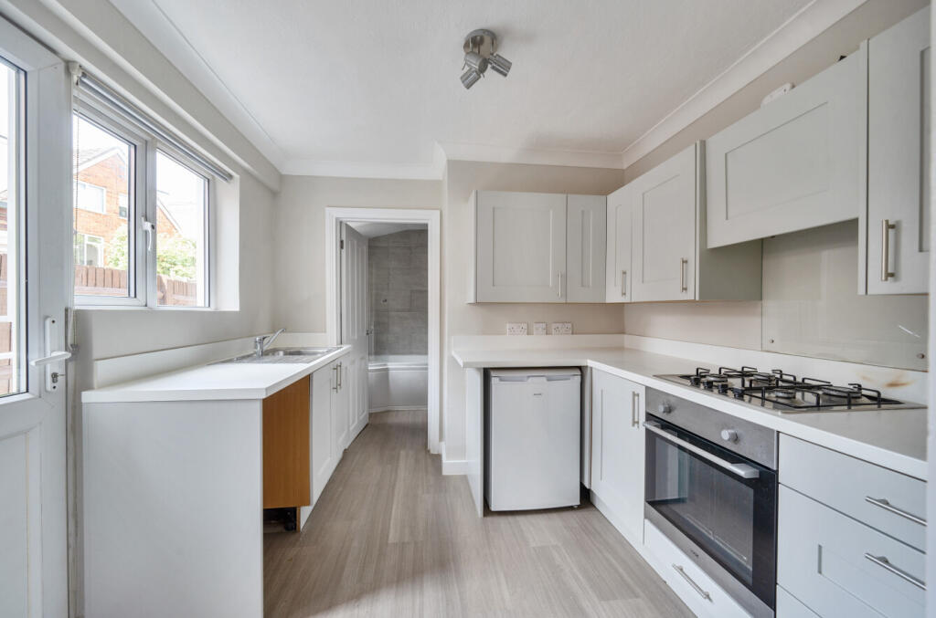 1315587-18-6866a3...