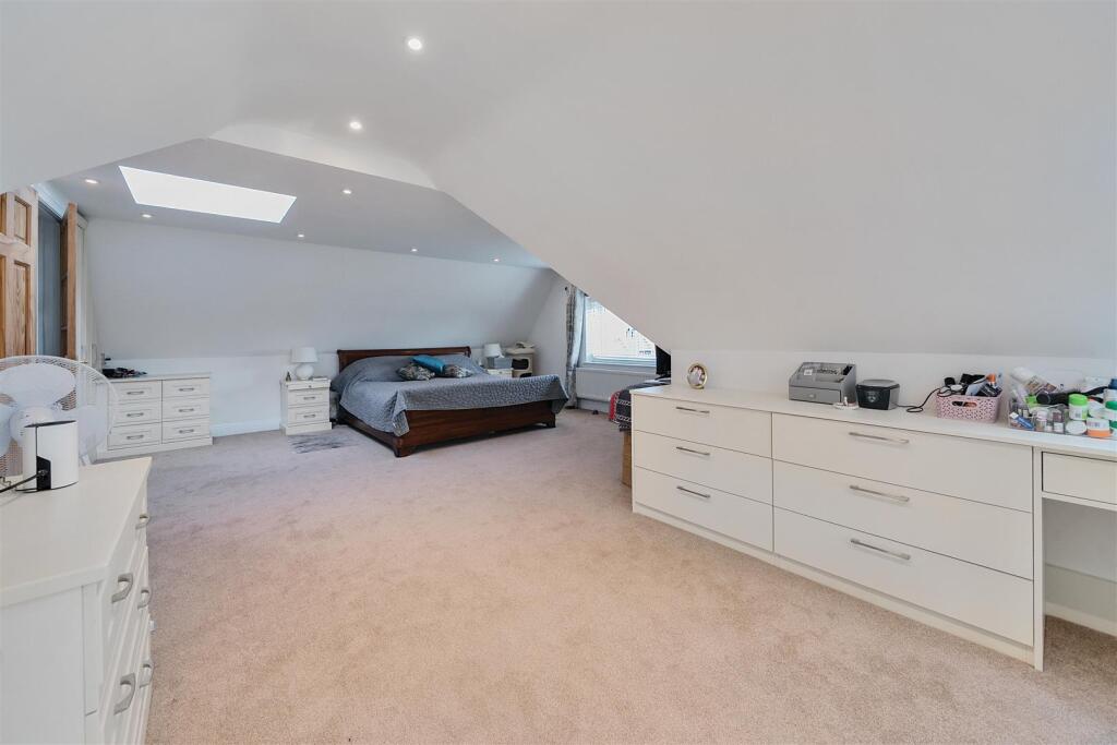 Walnut Tree Cottage, 35-36 Tathall End, Hanslope (