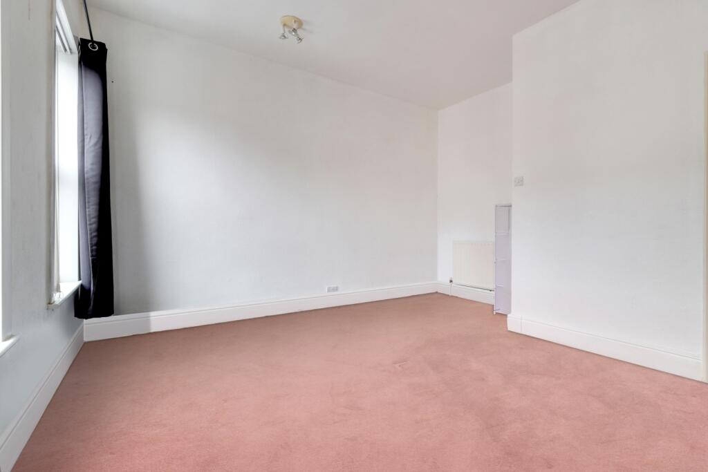 8- Ryan Clarke EweMove Pontefract