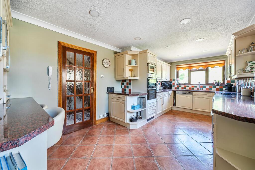 Kitchen Breakfast Room