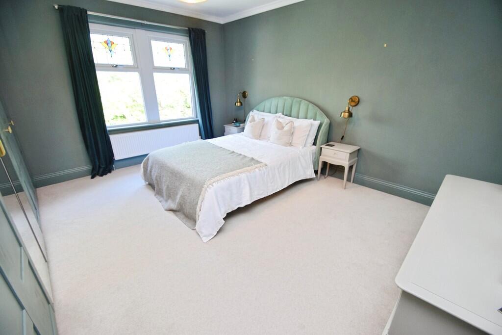 618a933d-Bedroom ...