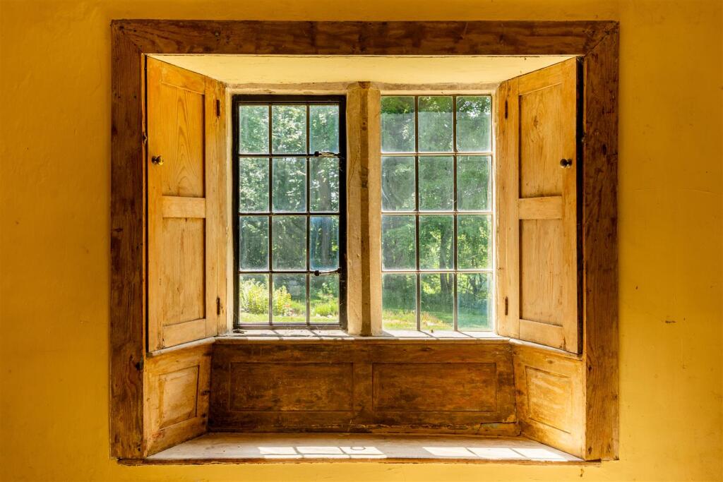 Woodside Cottage GL6 7NY-31.jpg