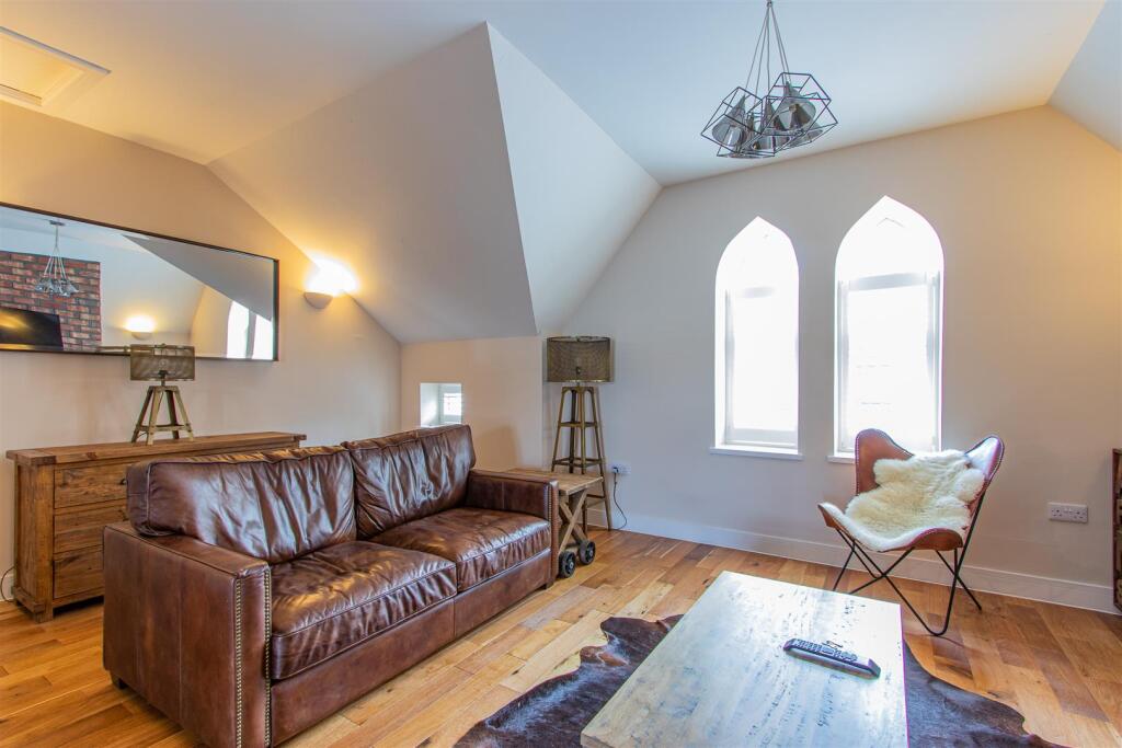 Howard Gardens 1-3, 4-9.jpg