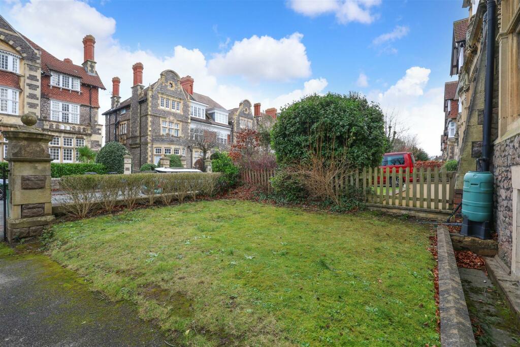 42B Downleaze 22.JPG