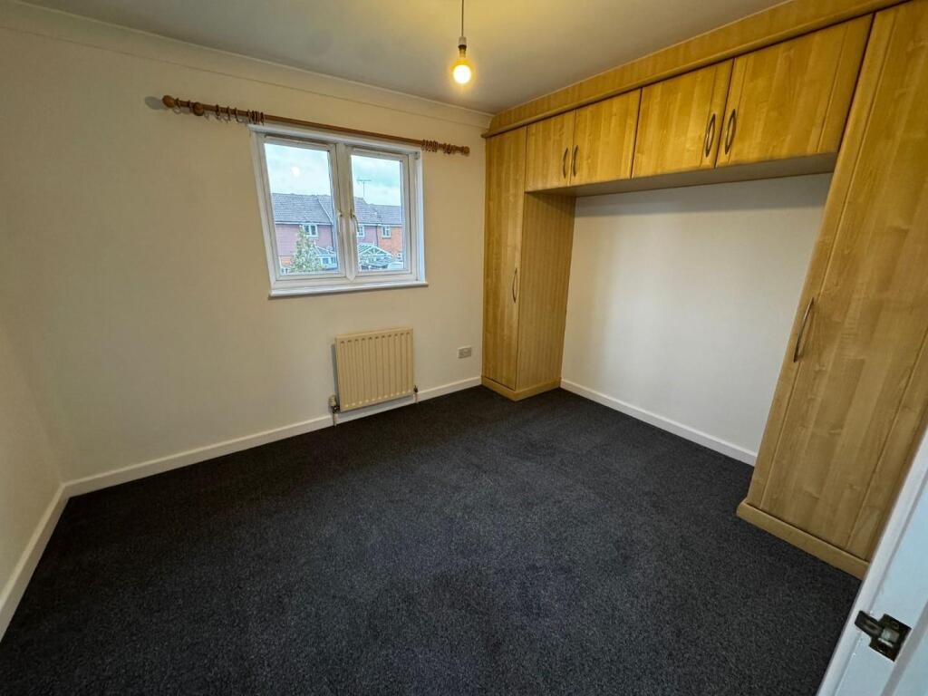 main bedroom.jpg
