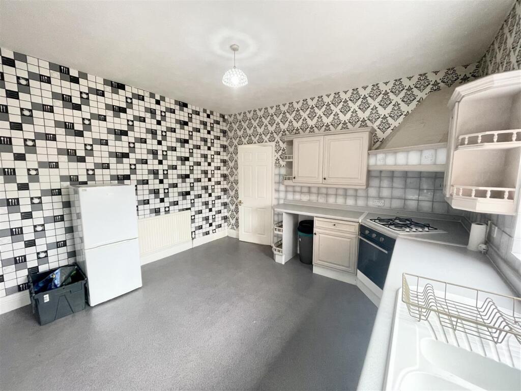 Kitchen breakfast room