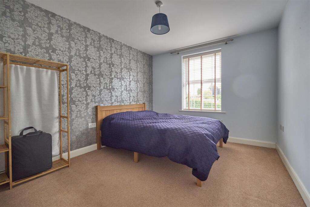 Bedroom Four to front