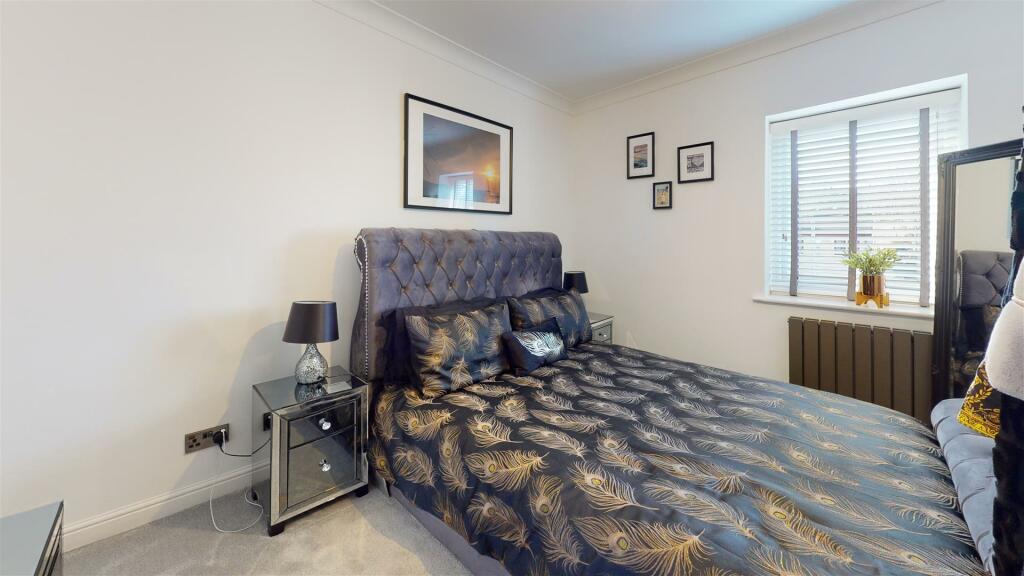 Ilkley-Hall-Mews-Bedroom (1).jpg