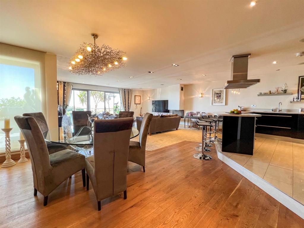 Open Plan
