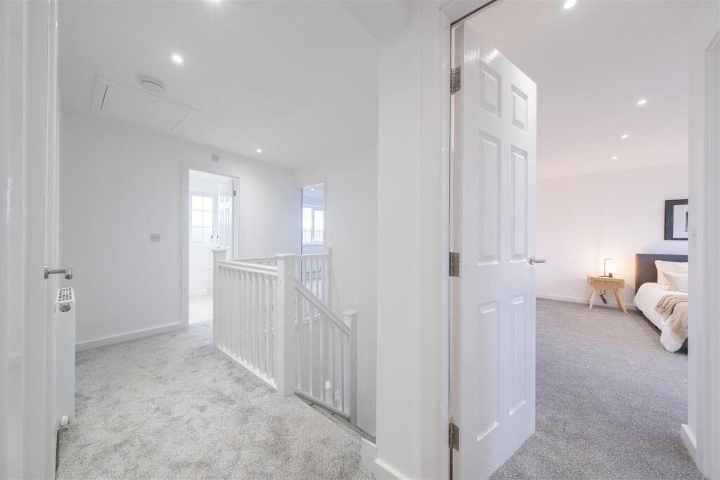 101 Chester Road 1-033.JPG