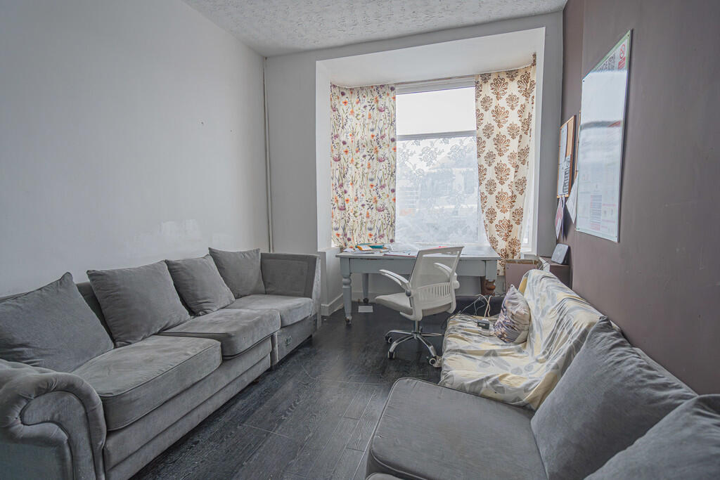 20251003-DSC06856...