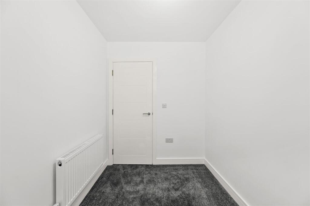 1TransvaalTerrace-Hamond Estates-Bedroom 4.jpg