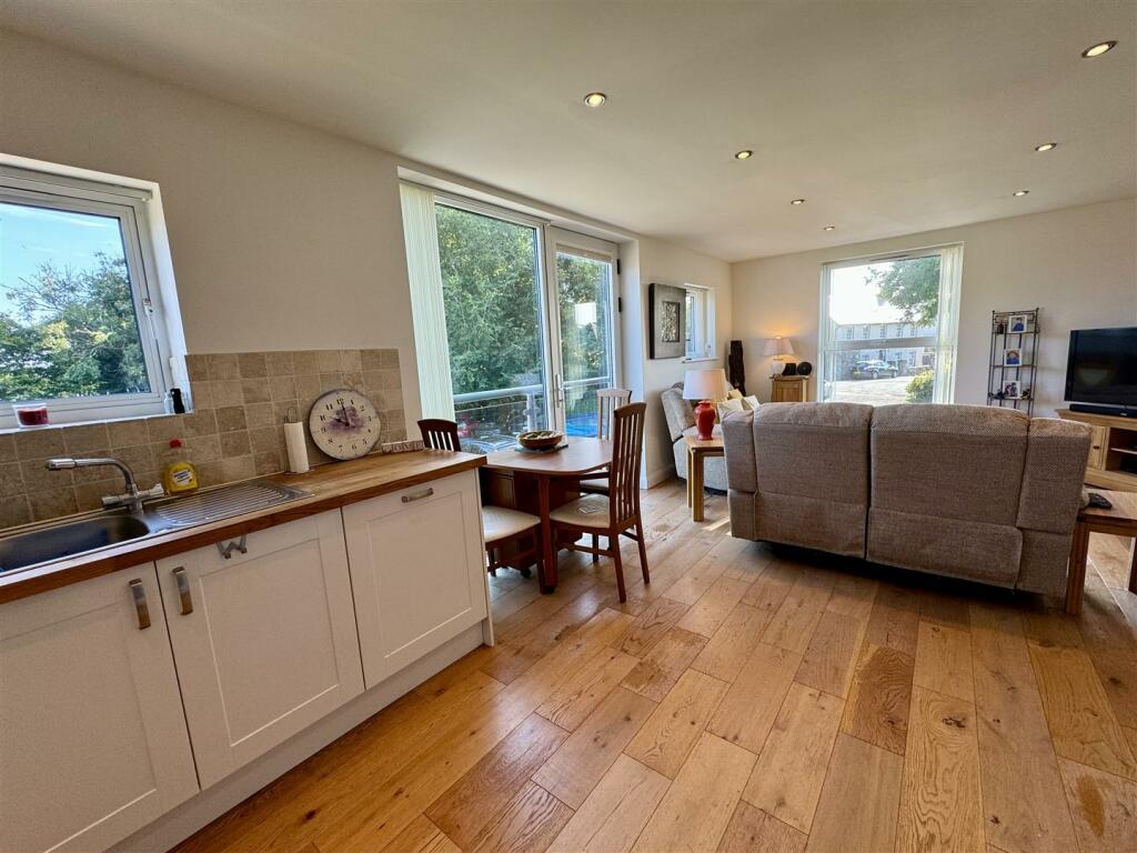 Open Plan Kitchen Dining Living Room