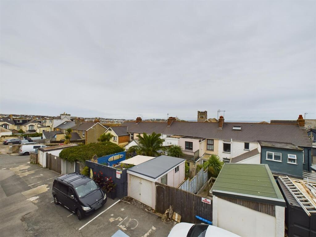 6 Jenkins Court Balcony View