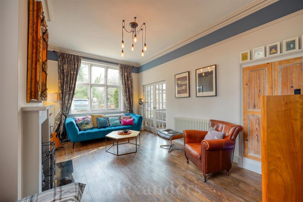 3 Pinfold Court-05.jpg