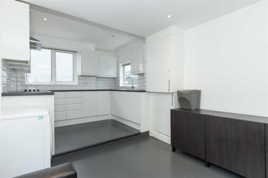 5 Western Place_21.JPG