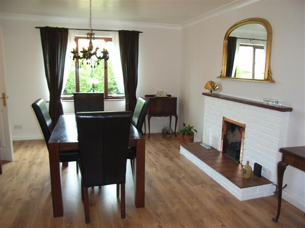Dining Room: