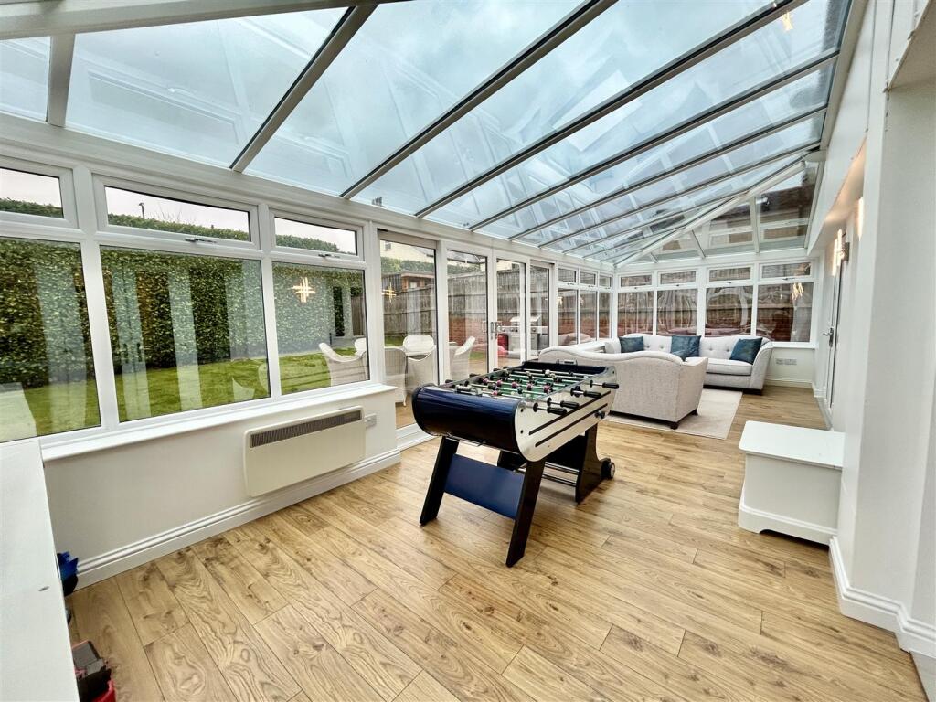 Conservatory View Four