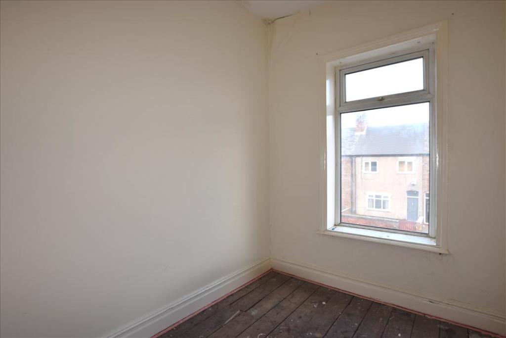 FIRST FLOOR FLAT BEDROOM TWO