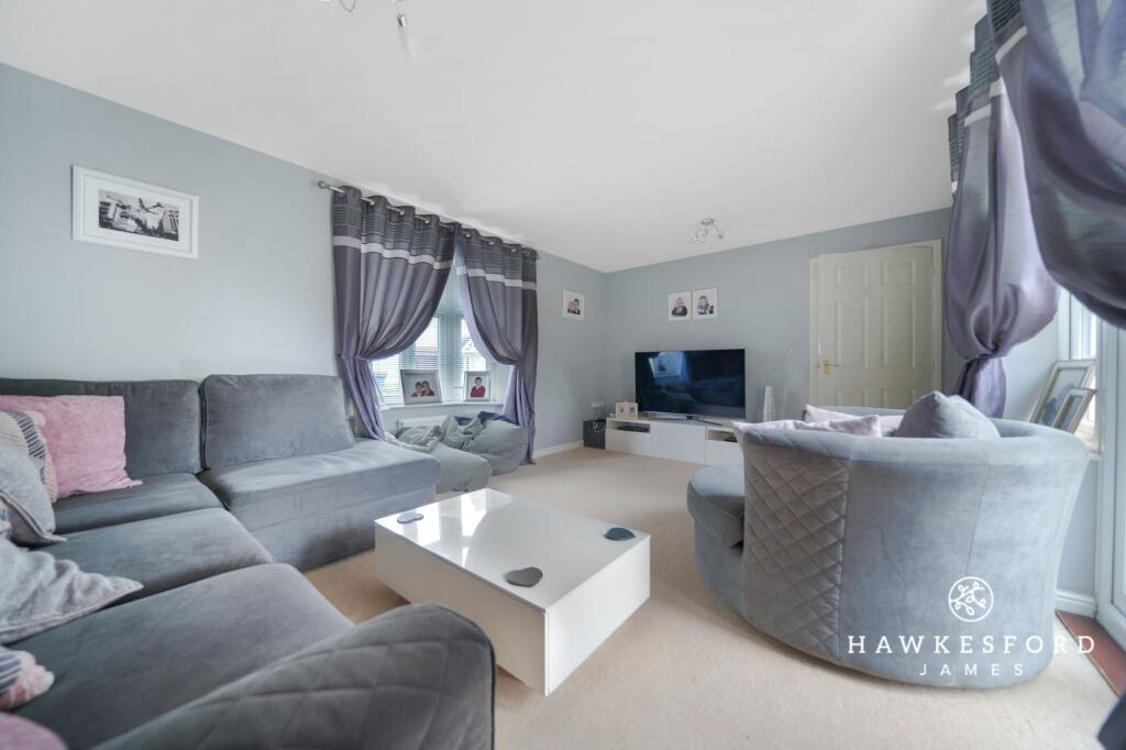 Monarch Drive, Sittingbourne - Lounge